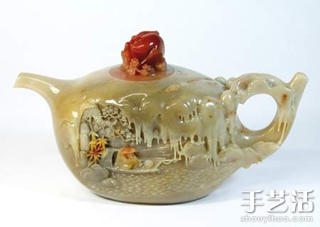 壽山石雕作品欣賞：《寒江獨釣壺》 -  itrip.net.cn