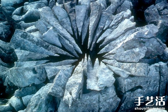 Andy Goldsworthy的大地雕塑藝術(shù)作品 -  itrip.net.cn