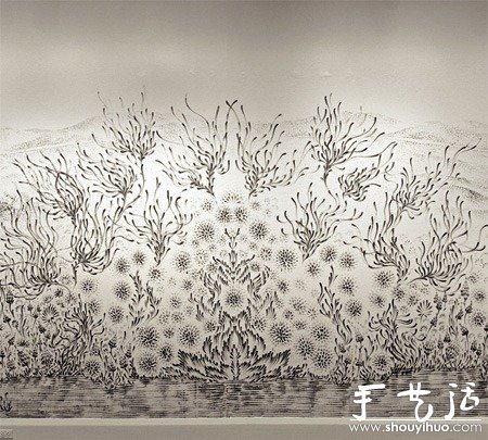 手指粘木炭粉后DIY創(chuàng)作的風(fēng)景繪畫(huà) -  itrip.net.cn