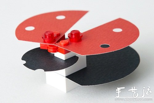 “LEGO bricks and paper”DIY玩具套件 -  itrip.net.cn