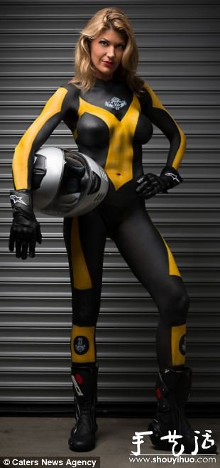 創(chuàng)意人體彩繪摩托車 -  itrip.net.cn