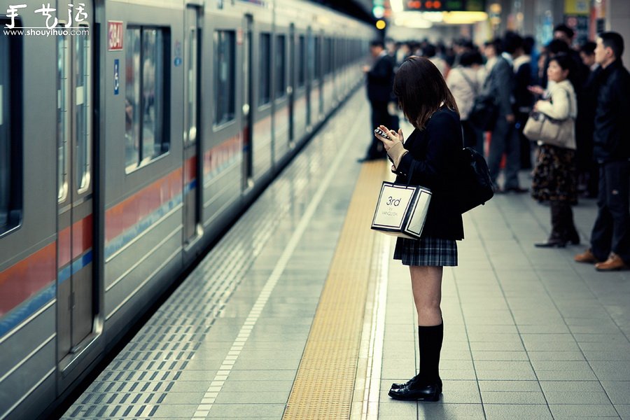 英國攝影師Alex Robertson作品——東京人 -  itrip.net.cn