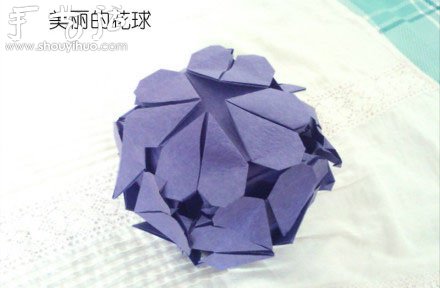 美麗的折紙花球制作教程 -  itrip.net.cn