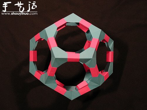 復(fù)雜幾何立體折紙作品欣賞 -  itrip.net.cn
