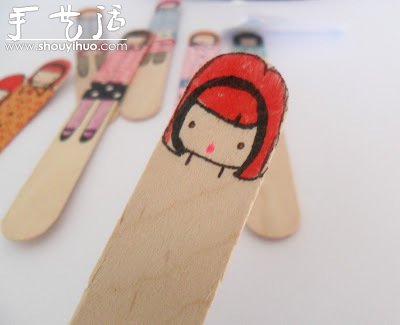 雪糕棍上繪制的可愛小女生 -  itrip.net.cn