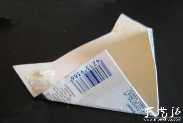 煙盒手工DIY紙模飛機的教程 -  itrip.net.cn