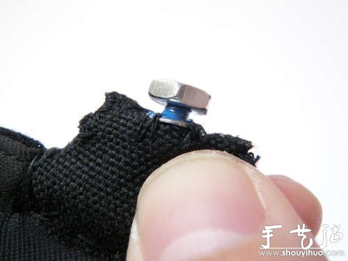 聲控文胸DIY：掌聲響起 文胸落下 -  itrip.net.cn