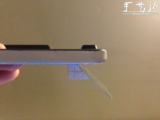 利用廢棄相機(jī)反光鏡 自制手機(jī)拍照取景器 -  itrip.net.cn