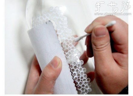 漂亮的手繪玻璃瓶DIY教程 -  itrip.net.cn