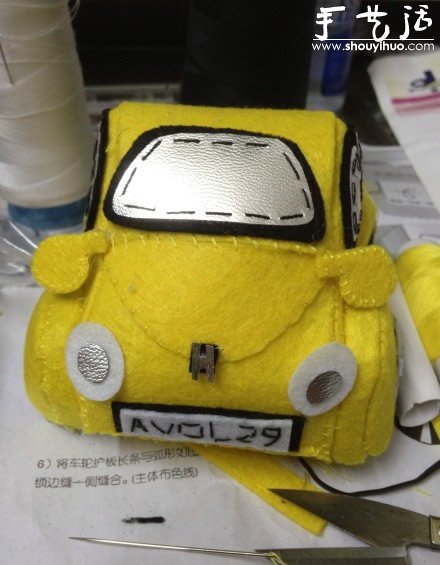 手工布藝作品：可愛的甲殼蟲汽車 -  itrip.net.cn