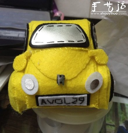 手工布藝作品：可愛的甲殼蟲汽車 -  itrip.net.cn