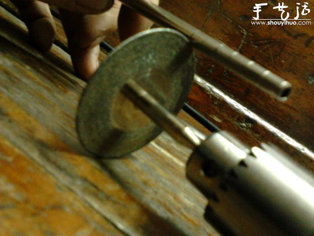不銹鋼筷子DIY飛鏢 飛鏢的制作方法 -  itrip.net.cn