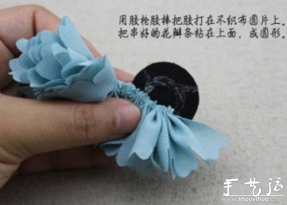 簡單DIY漂亮頭花的圖文詳解 -  itrip.net.cn