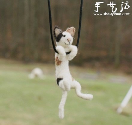 羊毛氈手工制作蕩秋千的小動(dòng)物 -  itrip.net.cn