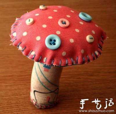 手工制作布藝蘑菇玩偶 -  itrip.net.cn
