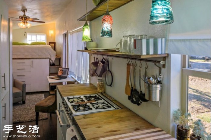 看美國建筑師在平板拖車上筑起的溫馨小屋 -  itrip.net.cn