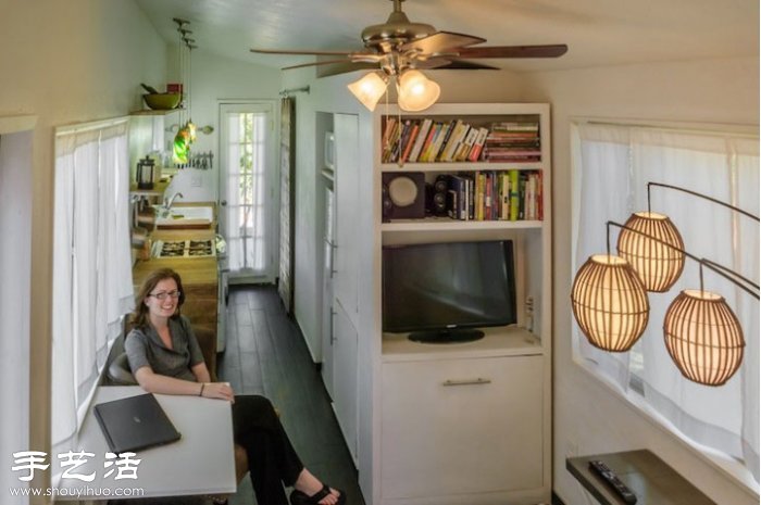 看美國建筑師在平板拖車上筑起的溫馨小屋 -  itrip.net.cn