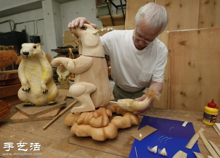 木屑手工制作栩栩如生的動物雕塑 -  itrip.net.cn