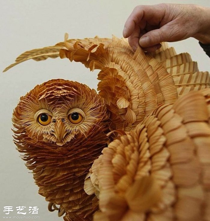 木屑手工制作栩栩如生的動物雕塑 -  itrip.net.cn