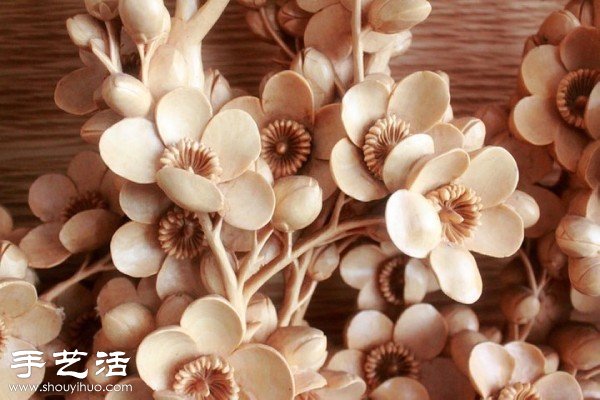 精美絕倫的純手工花卉木雕作品 -  itrip.net.cn