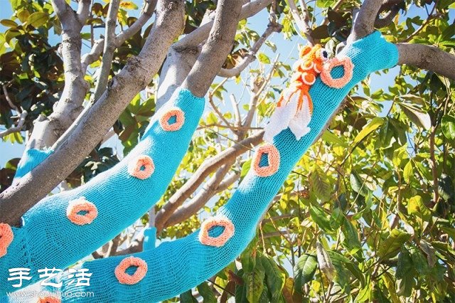 給大樹DIY章魚毛衣 讓城市變得親切美好 -  itrip.net.cn