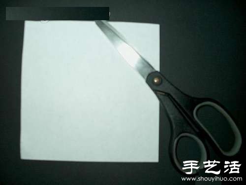 教你如何簡(jiǎn)單手工DIY雪花剪紙 -  itrip.net.cn