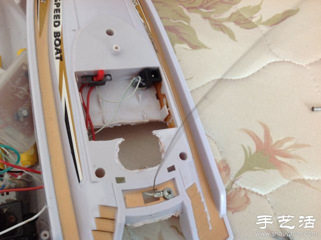 教你如何自制一艘遙控快艇  -  itrip.net.cn