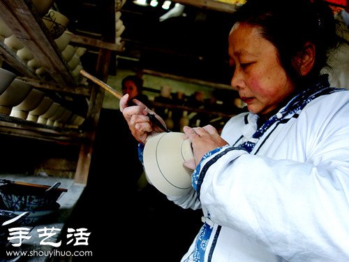 景德鎮(zhèn)，一只青花瓷碗的古法制作過程 -  itrip.net.cn