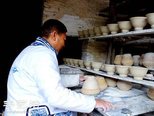 景德鎮(zhèn)，一只青花瓷碗的古法制作過程 -  itrip.net.cn