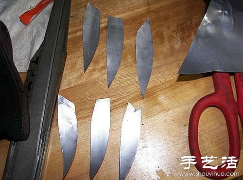 易拉罐廢物利用手工制作百合花 -  itrip.net.cn