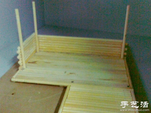 一次性筷子變廢為寶 手工制作小木屋模型 -  itrip.net.cn