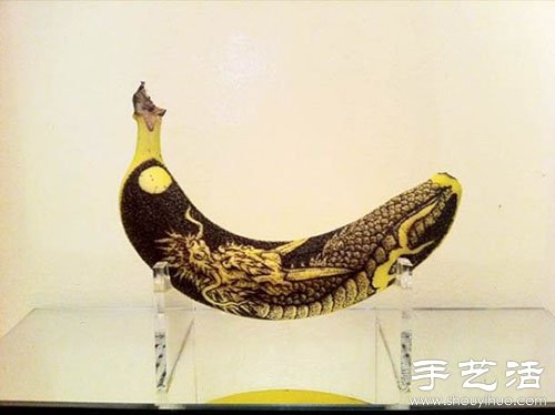 香蕉皮上創(chuàng)意DIY逼真圖案 -  itrip.net.cn