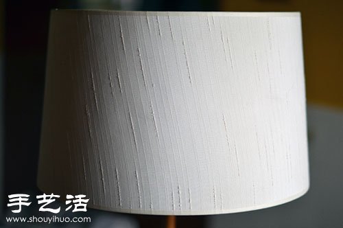 毛線舊物改造 DIY暖暖田園風(fēng)臺(tái)燈 -  itrip.net.cn