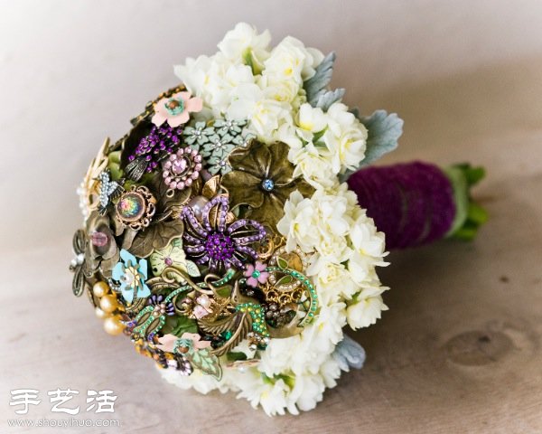 胸針手捧花手工制作教程 -  itrip.net.cn