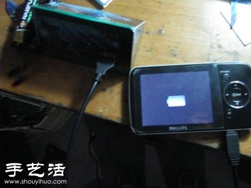 教你如何自制移動(dòng)電源圖解教程 -  itrip.net.cn
