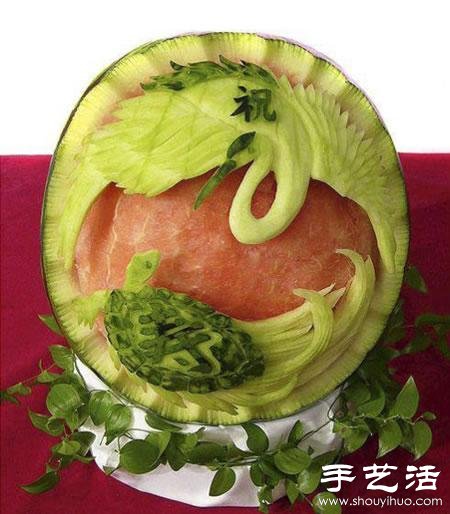 精美絕倫的的牡丹花西瓜雕刻 -  itrip.net.cn