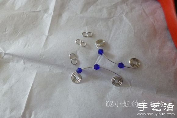 鐵絲DIY手工制作小清新手鏈 -  itrip.net.cn