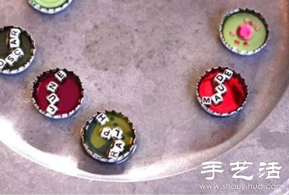瓶蓋的可愛環(huán)保創(chuàng)意 手工DIY精致小玩意 -  itrip.net.cn