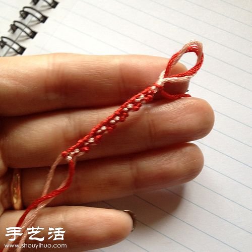 超詳細(xì)兩根繩手鏈的編法 -  itrip.net.cn