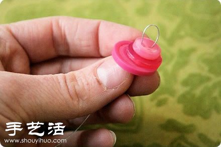 漂亮鈕扣花束制作 DIY鈕扣手捧花方法 -  itrip.net.cn