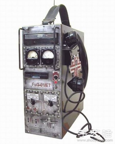 二戰(zhàn)風(fēng)格的電腦機(jī)箱DIY -  itrip.net.cn
