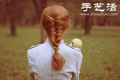 五款簡(jiǎn)單又時(shí)尚的編發(fā)盤(pán)發(fā)DIY教程 -  itrip.net.cn