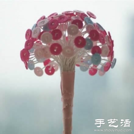 紐扣DIY清新手捧花的教程 -  itrip.net.cn