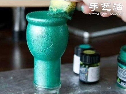 玻璃瓶變廢為寶手工制作精致花瓶 -  itrip.net.cn