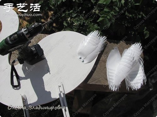 牛奶瓶廢物利用 DIY手工制作玩具天鵝 -  itrip.net.cn