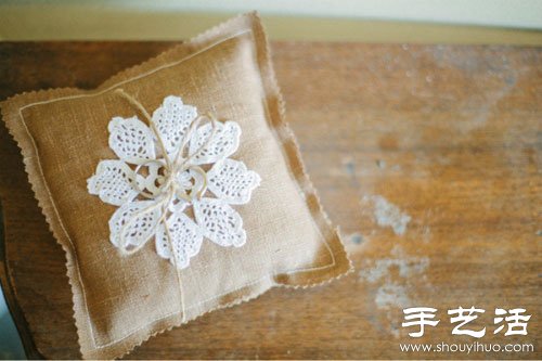 森系婚禮中常見的手工制作麻布戒枕 -  itrip.net.cn