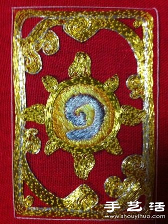 女玩家送男友的純手工刺繡“爐石傳說(shuō)”卡套 -  itrip.net.cn