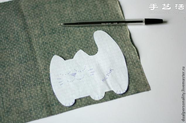 手工布藝貓咪靠枕/抱枕/玩偶/掛件制作圖解 -  itrip.net.cn