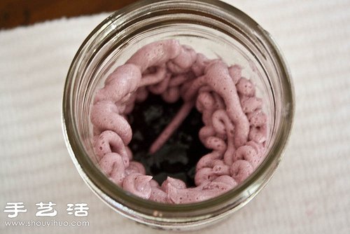 DIY萬(wàn)圣節(jié)專用惡搞“大腦”蛋糕 -  itrip.net.cn
