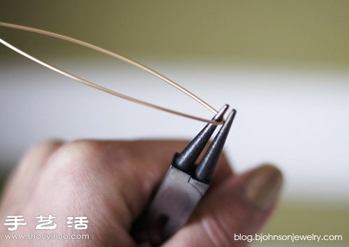 金屬絲DIY手工制作甜美戒指 送給心愛的人~ -  itrip.net.cn